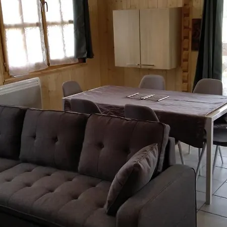 Les 5 Loups Chalet *