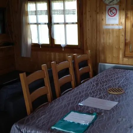 Les 5 Loups Chalet *