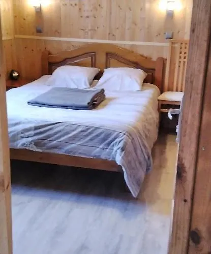 Les 5 Loups シャレー *