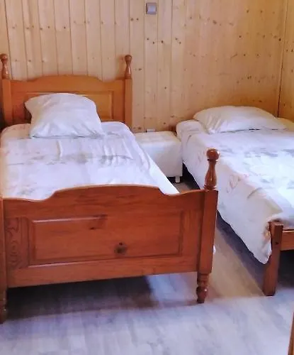 Les 5 Loups シャレー *